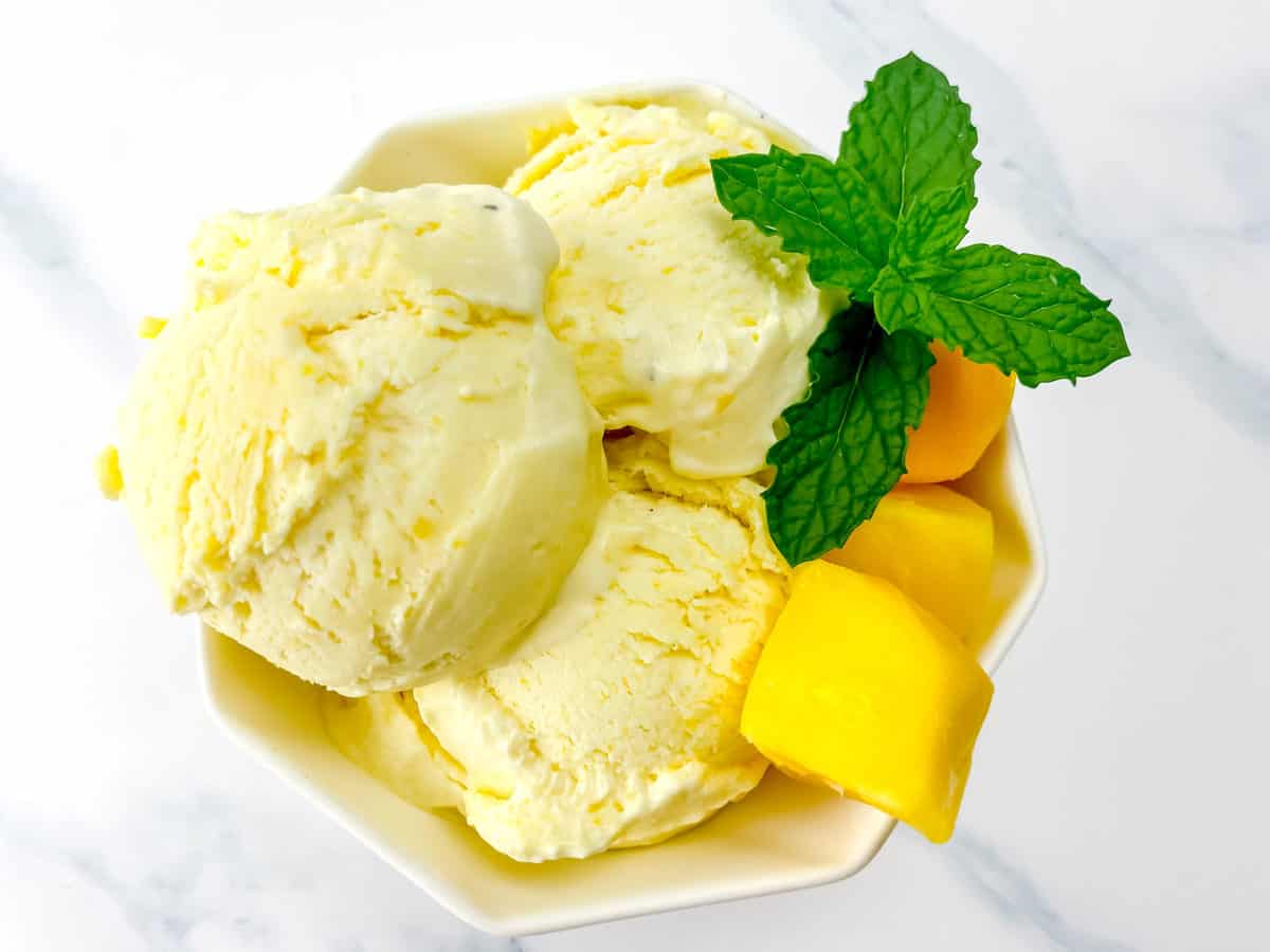 no-churn mango ice cream _0059