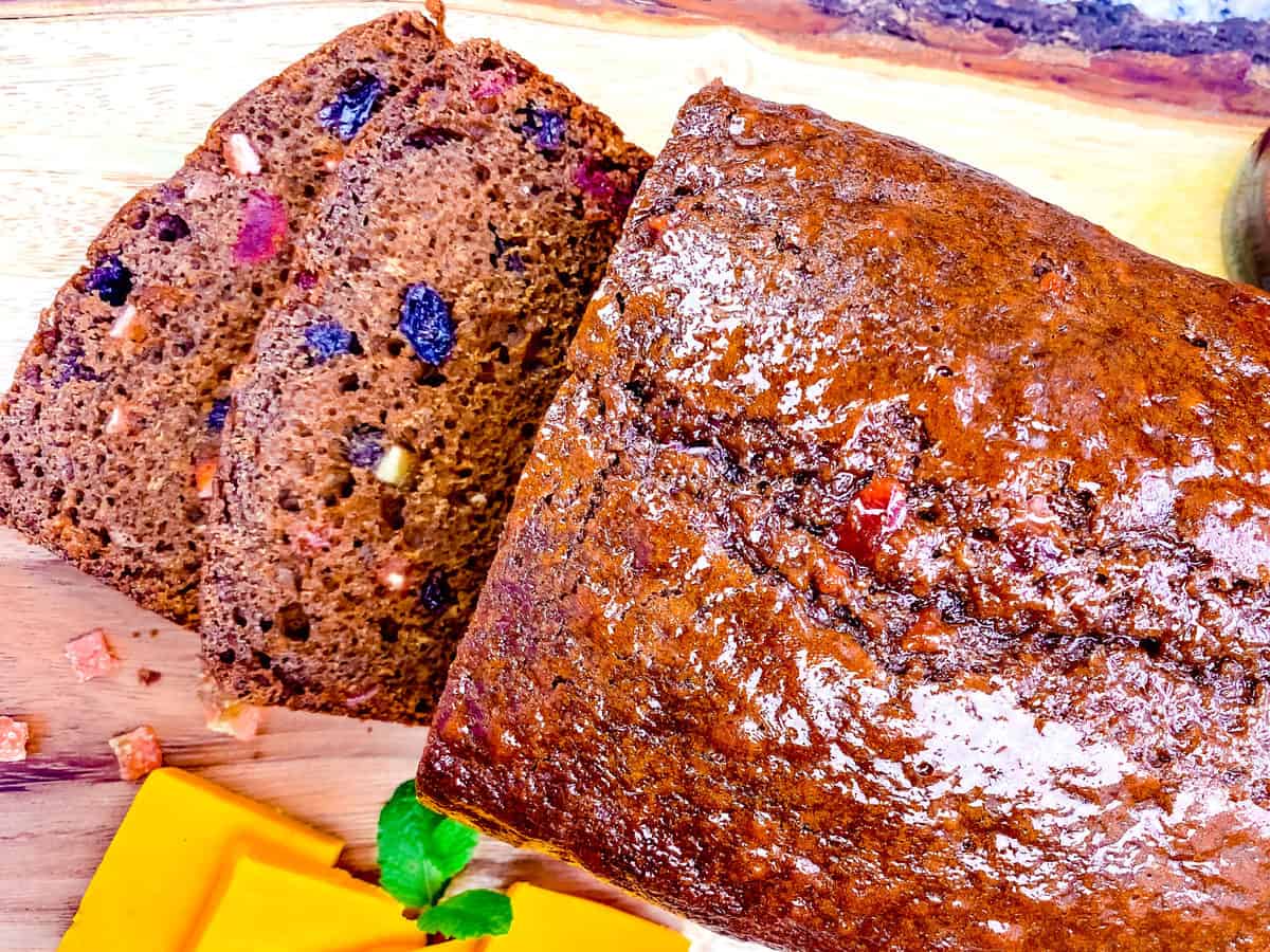 The Best Jamaican Easter Bun » KerriAnn's Kravings