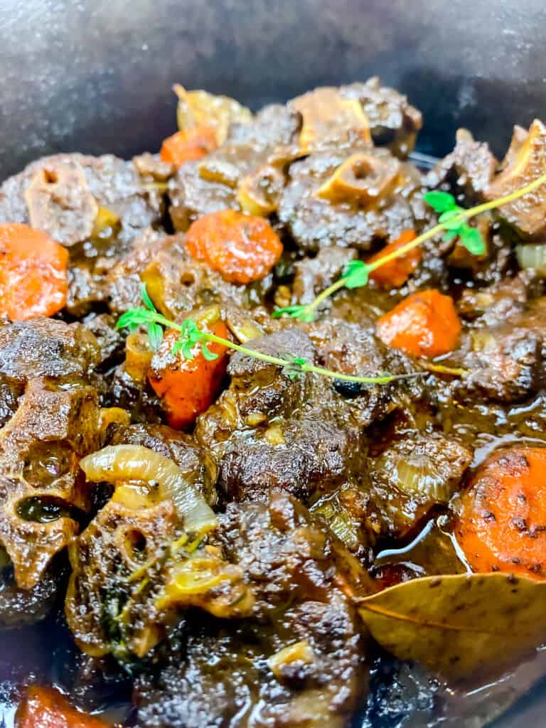 red wine braised oxtail_3799